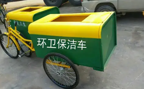 市政環(huán)衛(wèi)保潔為什么要建議使用電動清掃車