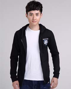 ”超級(jí)減肥王“黑色連帽長(zhǎng)袖開(kāi)衫男衛(wèi)衣